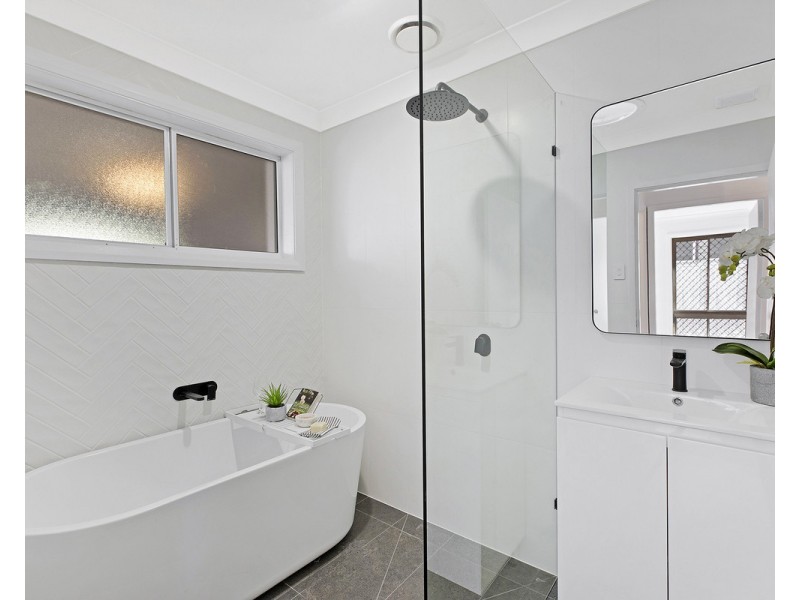 12 Cooinda Crescent, Narara NSW 2250