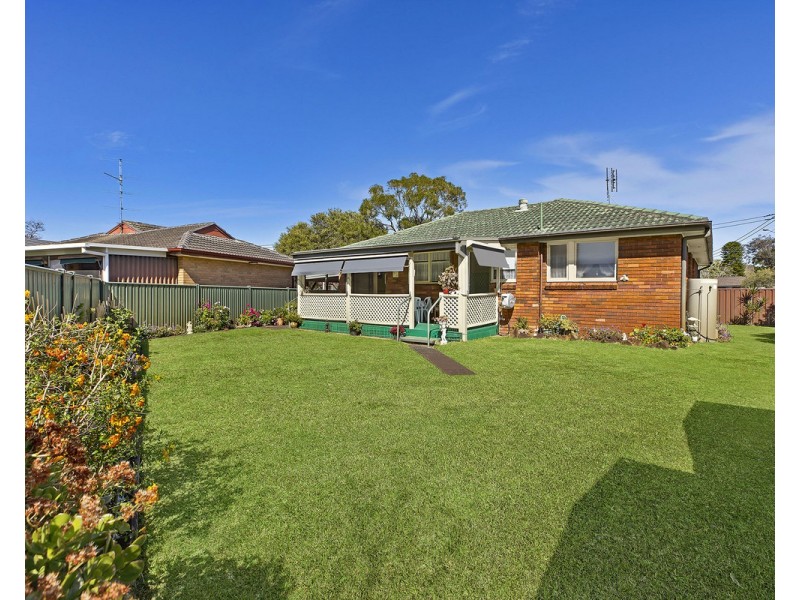 26 Ross Street, Woy Woy NSW 2256
