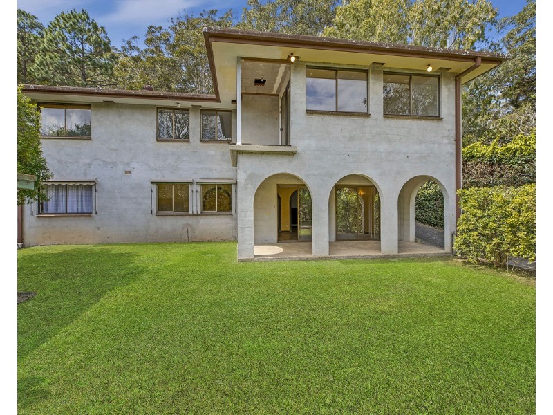 88 Lake Shore Drive, North Avoca NSW 2260