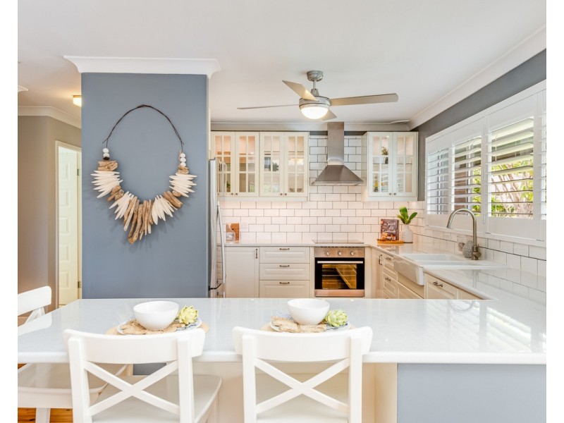 20 Maple Street, Wyoming NSW 2250