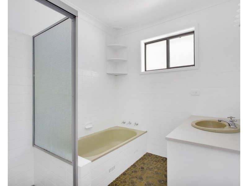 261 Terrigal Drive, Terrigal NSW 2260