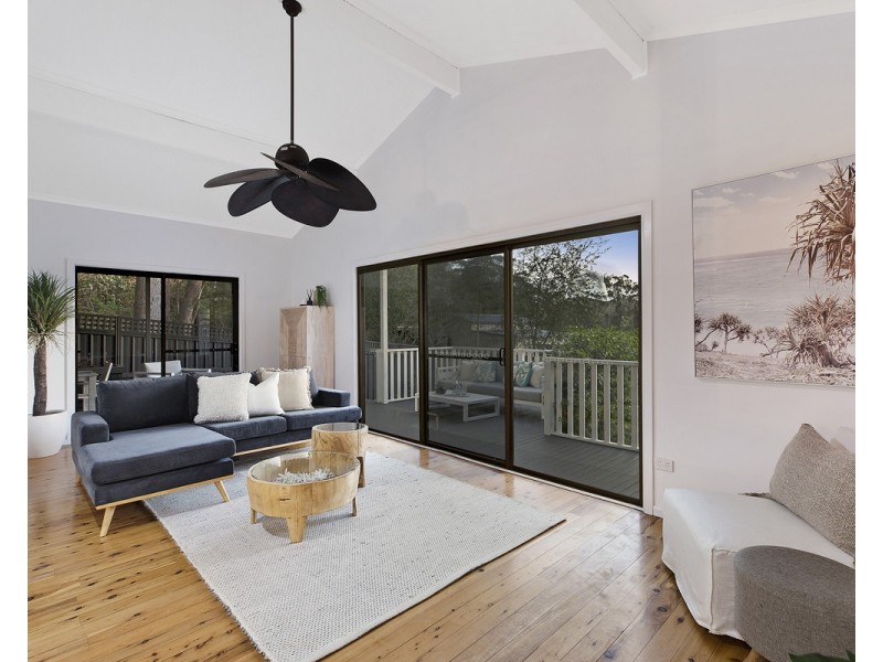 84 Shannon Parade, Berkeley Vale NSW 2261