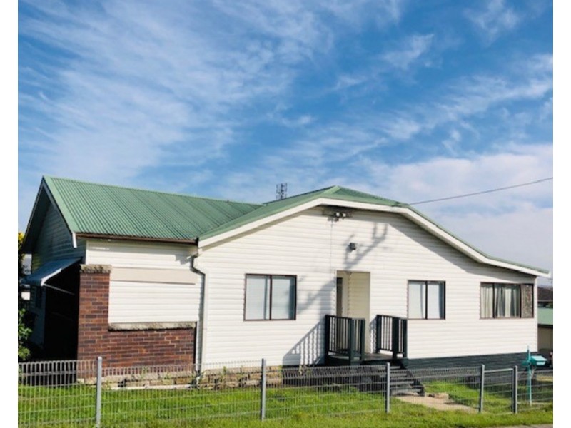 16 Lynwood Avenue, The Entrance NSW 2261