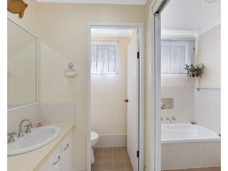 13 Sylvan Valley Close, Niagara Park NSW 2250