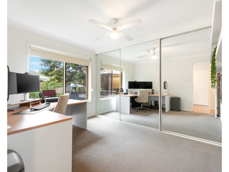 15 Lakala Avenue, Springfield NSW 2250