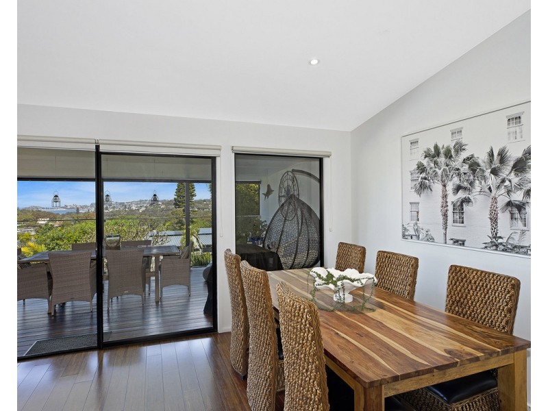 5 Barooga Road, Wamberal NSW 2260