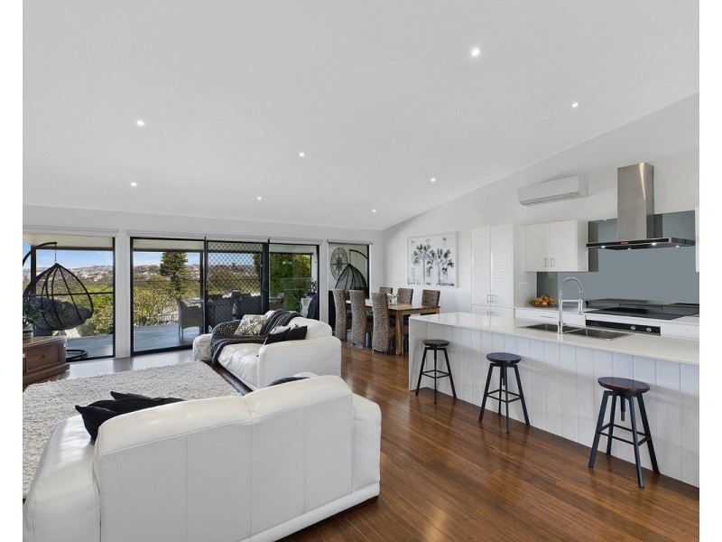 5 Barooga Road, Wamberal NSW 2260