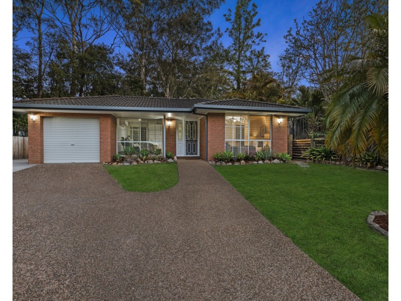 14 Childs Close, Green Point NSW 2251