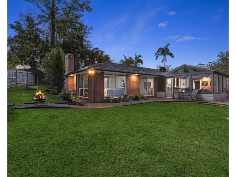 14 Childs Close, Green Point NSW 2251