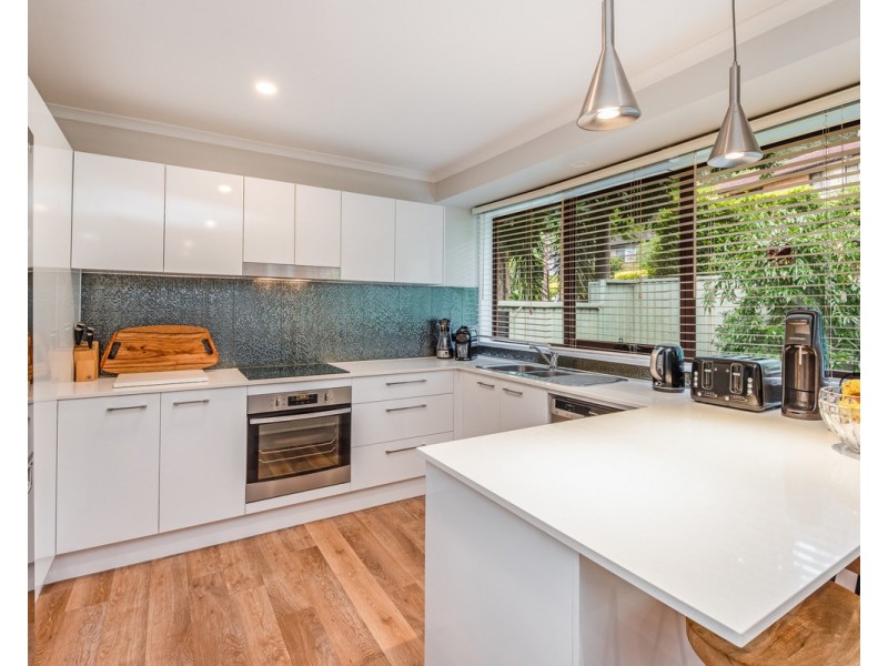 12 Dogwood Close, Wyoming NSW 2250