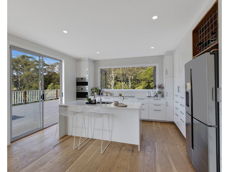 10 Hillside Road, Avoca Beach NSW 2251