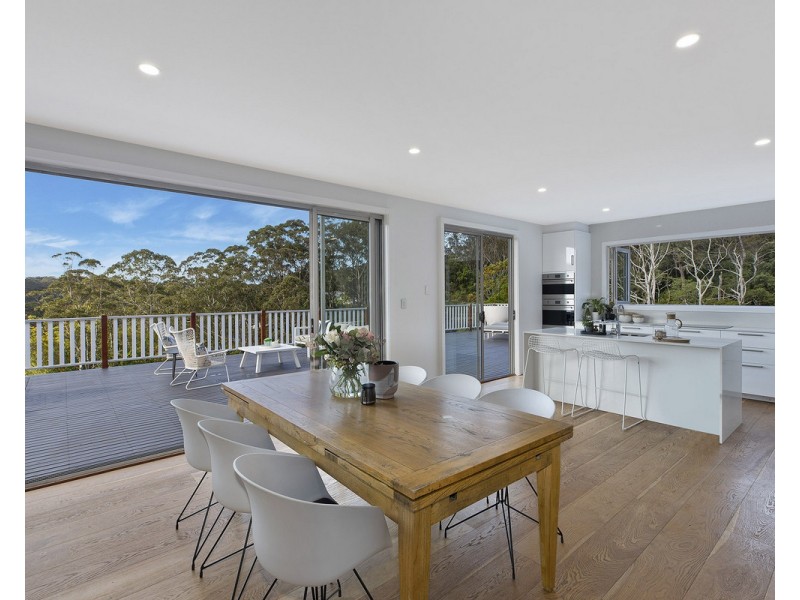 10 Hillside Road, Avoca Beach NSW 2251