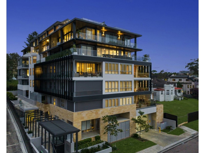 502/7 Lynn Avenue, Point Frederick NSW 2250