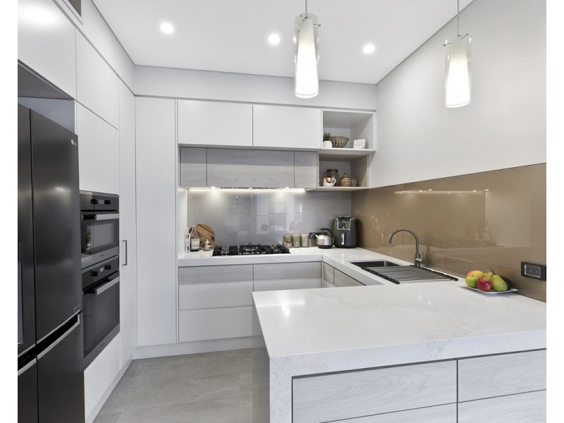 502/7 Lynn Avenue, Point Frederick NSW 2250