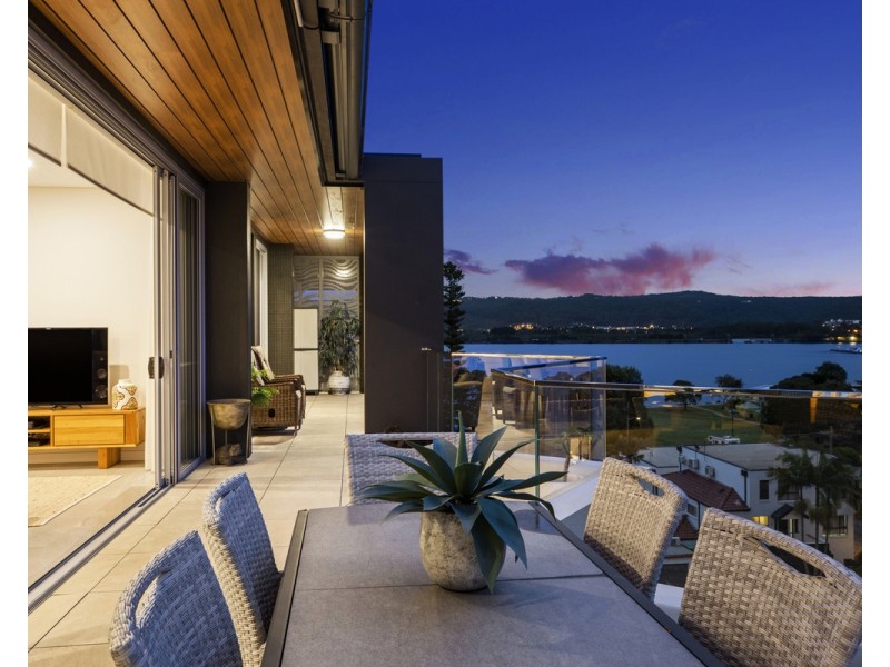 502/7 Lynn Avenue, Point Frederick NSW 2250