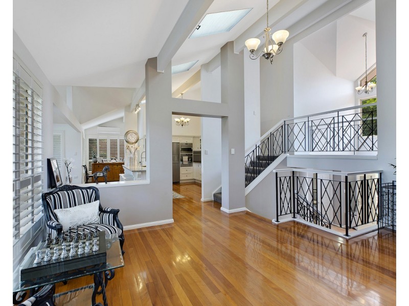 52 Woodview Avenue, Lisarow NSW 2250