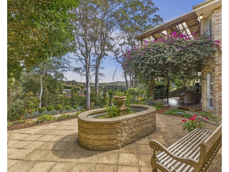 52 Woodview Avenue, Lisarow NSW 2250