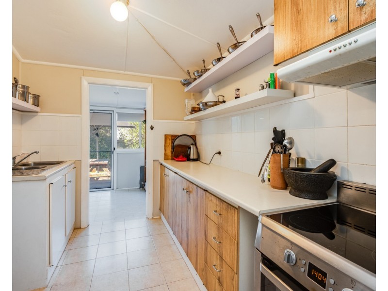 17 Spring Avenue, Springfield NSW 2250