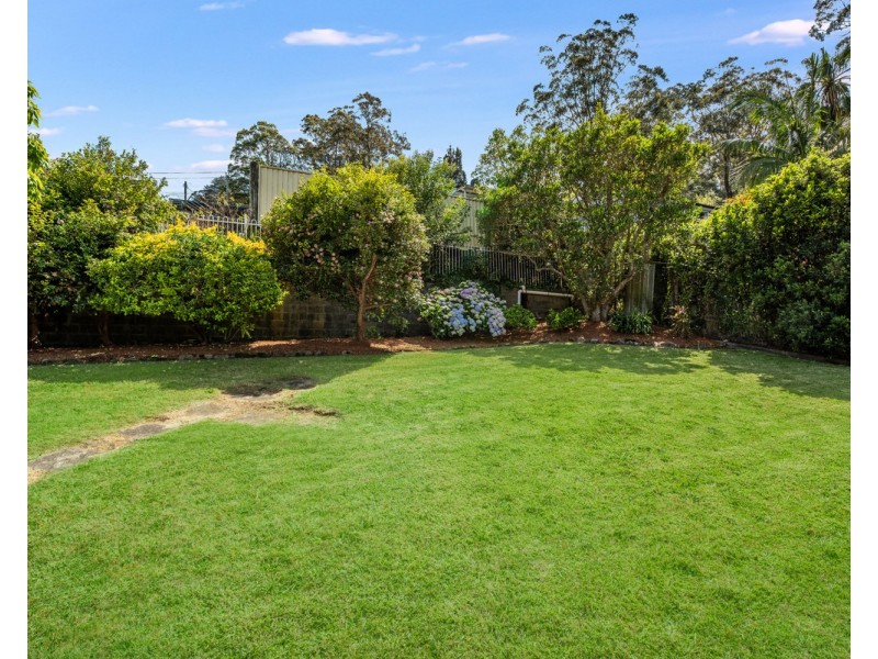 23 MacGregor Street, Wyoming NSW 2250