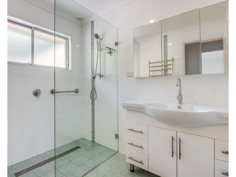 23 MacGregor Street, Wyoming NSW 2250