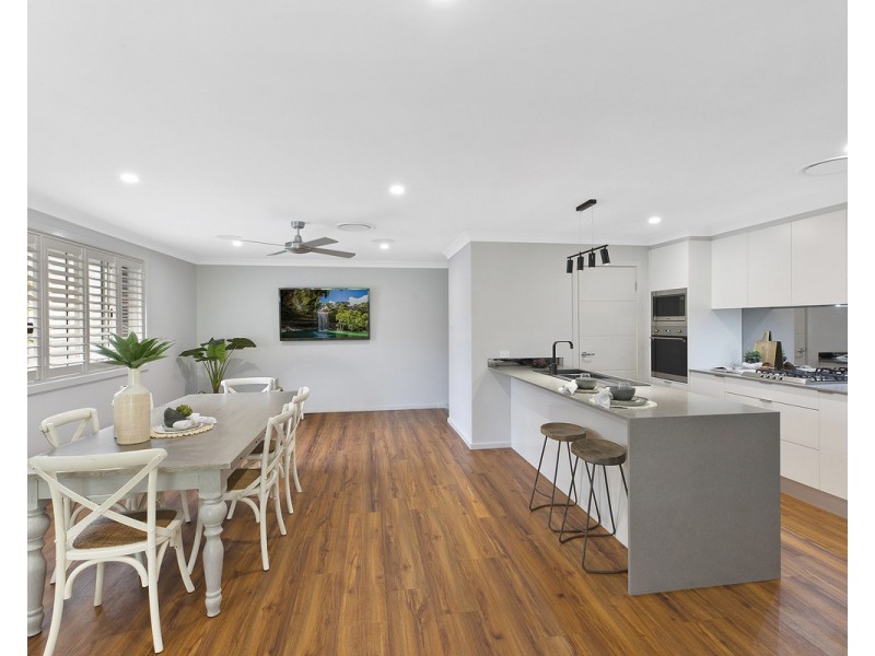 47 Holcombe Avenue, Narara NSW 2250