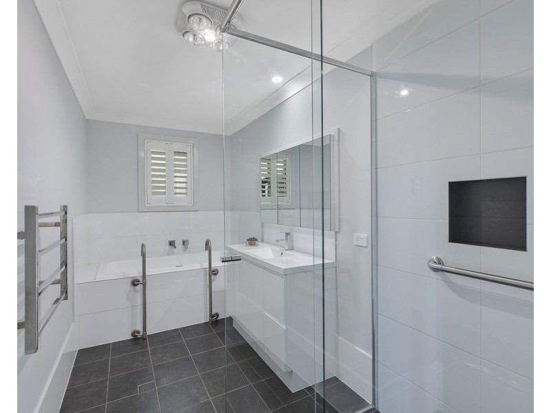 47 Holcombe Avenue, Narara NSW 2250