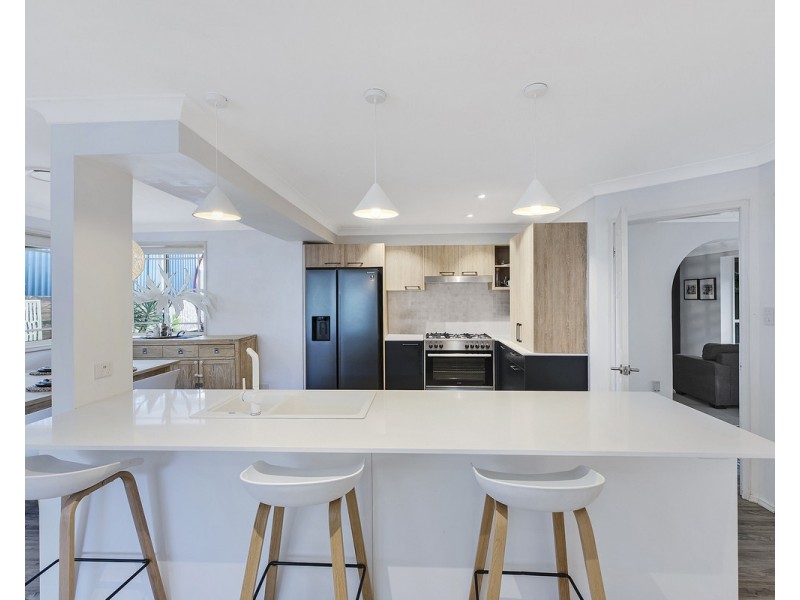 7 Ashburn Close, Lisarow NSW 2250