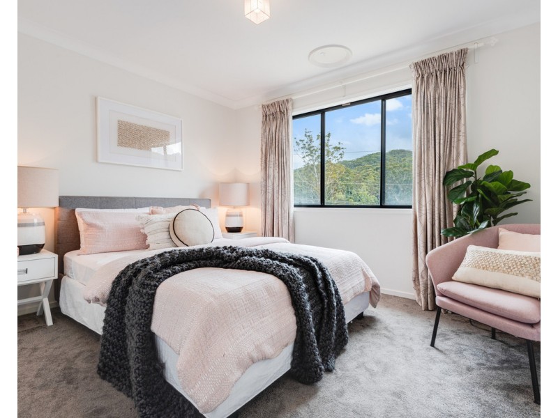 98 Chamberlain Road, Wyoming NSW 2250