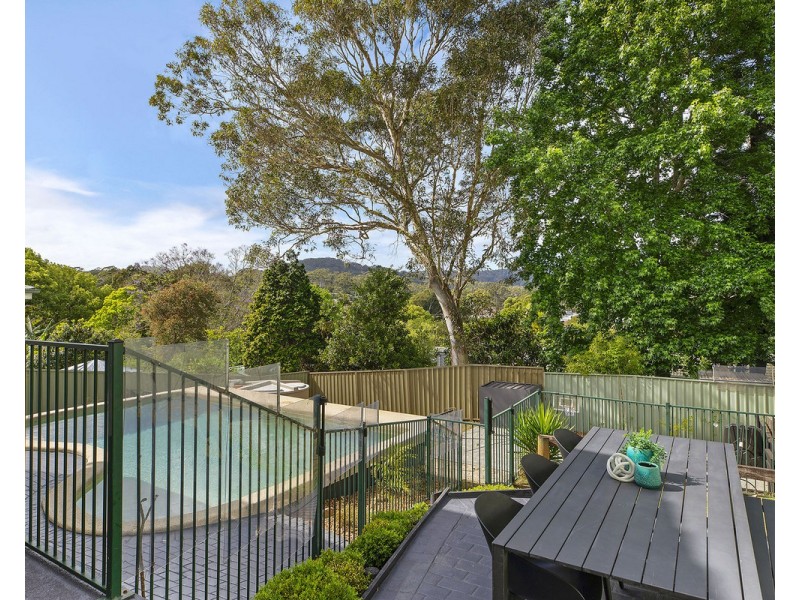 63 Crawford Crescent, Wyoming NSW 2250