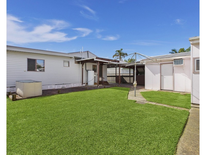 47 Hume Boulevard, Killarney Vale NSW 2261