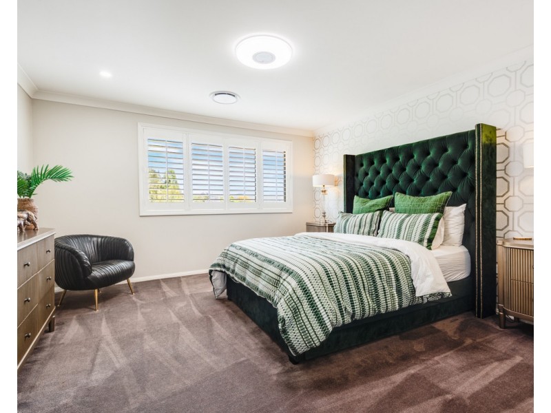 54 Beaumont Avenue, Wyoming NSW 2250