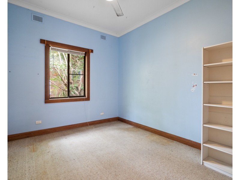 15 Doughan Place, Gosford NSW 2250