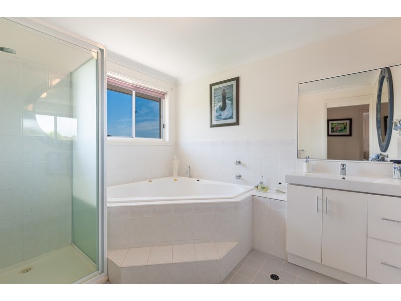 2 Richmond Drive, Terrigal NSW 2260