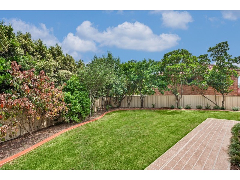 8 Aires Close, Erina NSW 2250