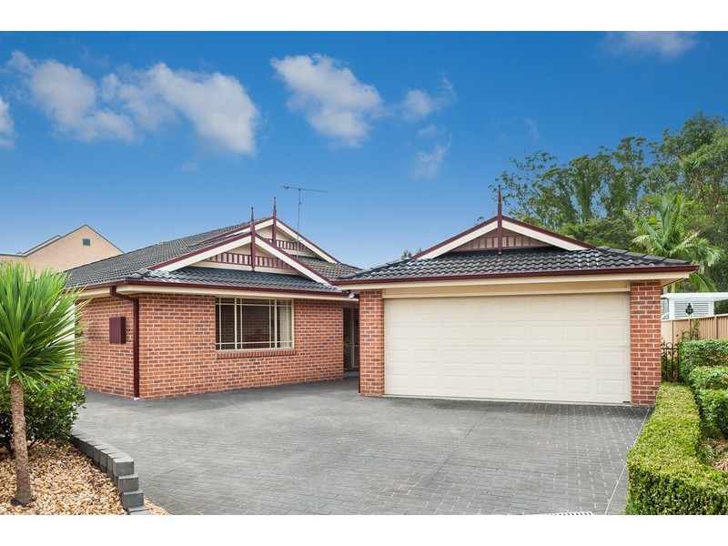 8 Violet Place, Lisarow NSW 2250
