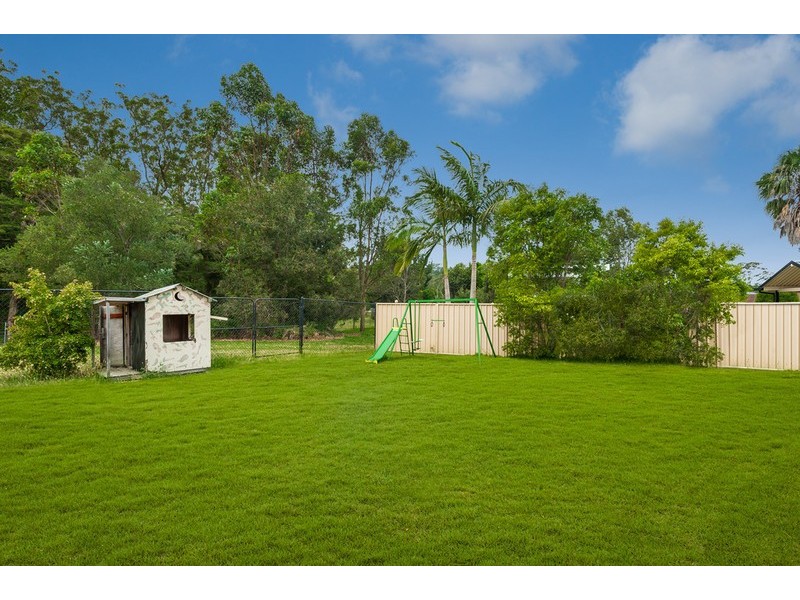 8 Violet Place, Lisarow NSW 2250