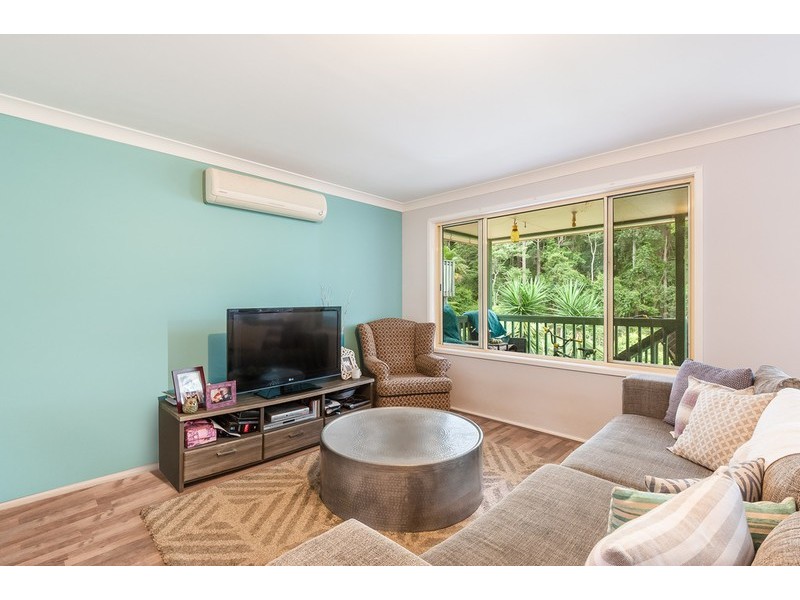 6 Karwin Avenue, Springfield NSW 2250