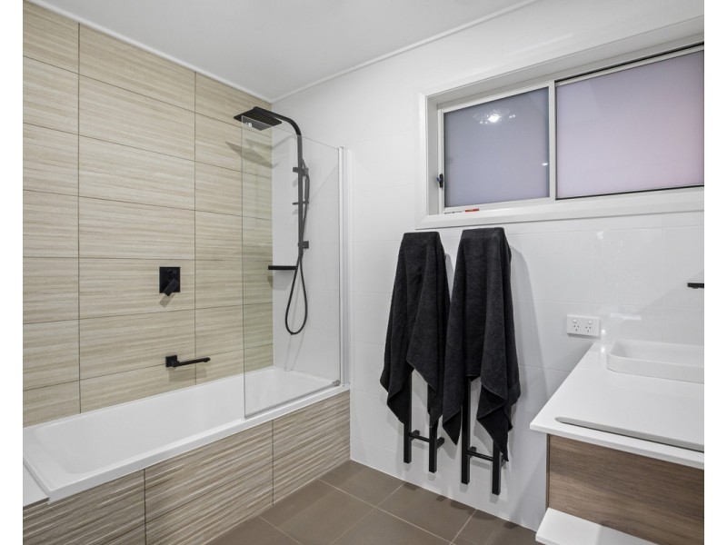 21 Trade Winds Avenue, Terrigal NSW 2260