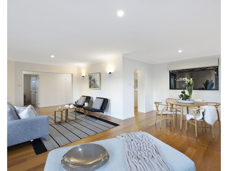 10 Robusta Close, Erina NSW 2250