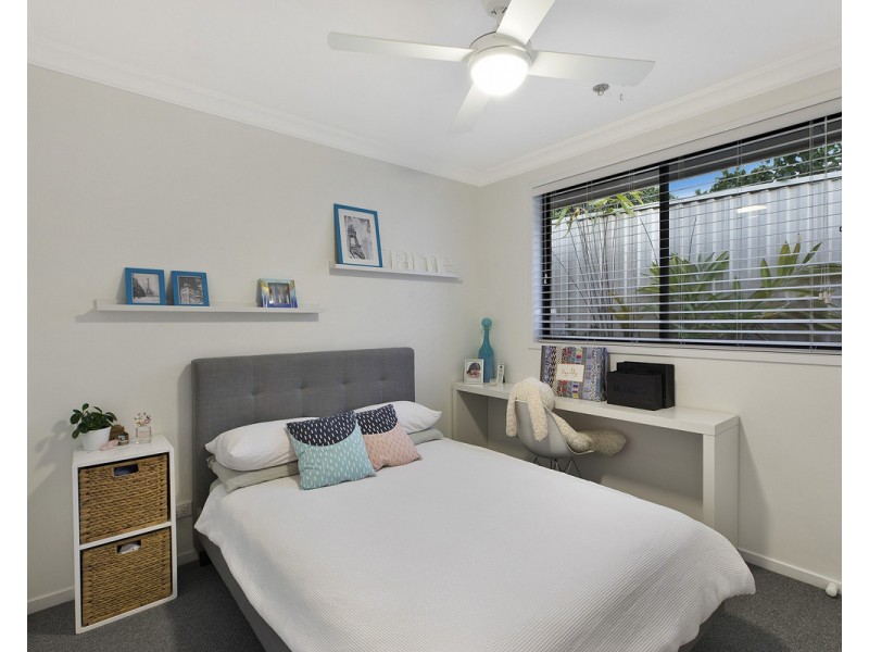 10 Robusta Close, Erina NSW 2250