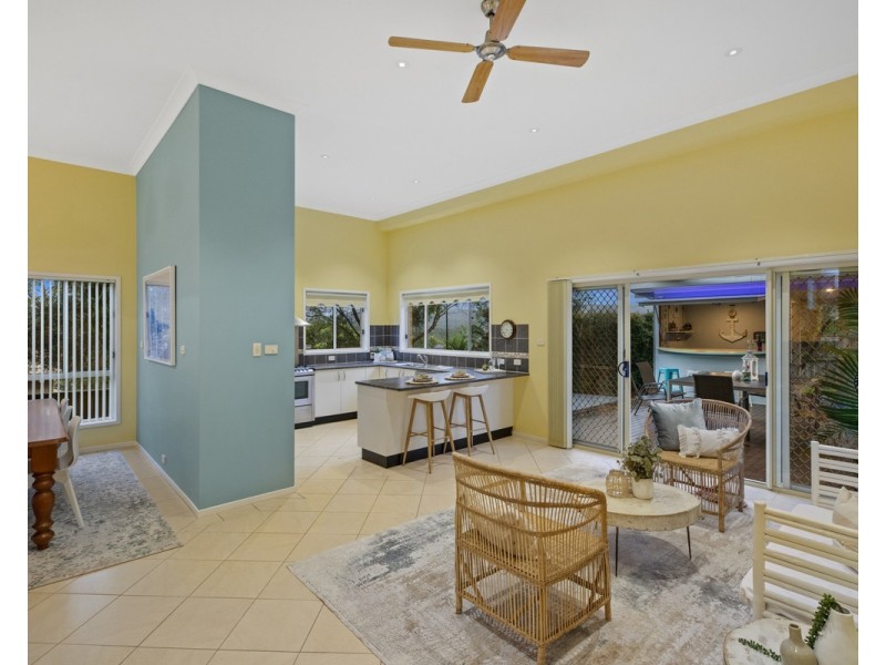 170 Karalta Road, Erina NSW 2250