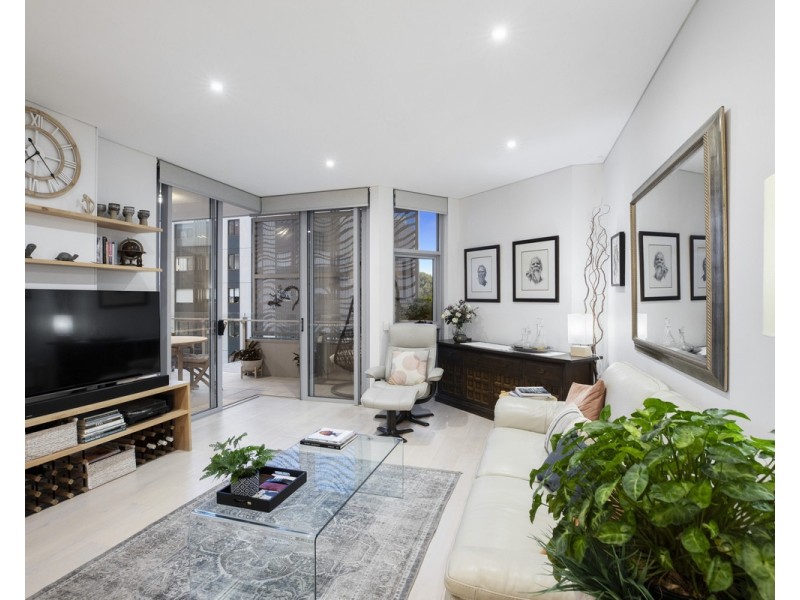 404/7 Lynn Avenue, Point Frederick NSW 2250