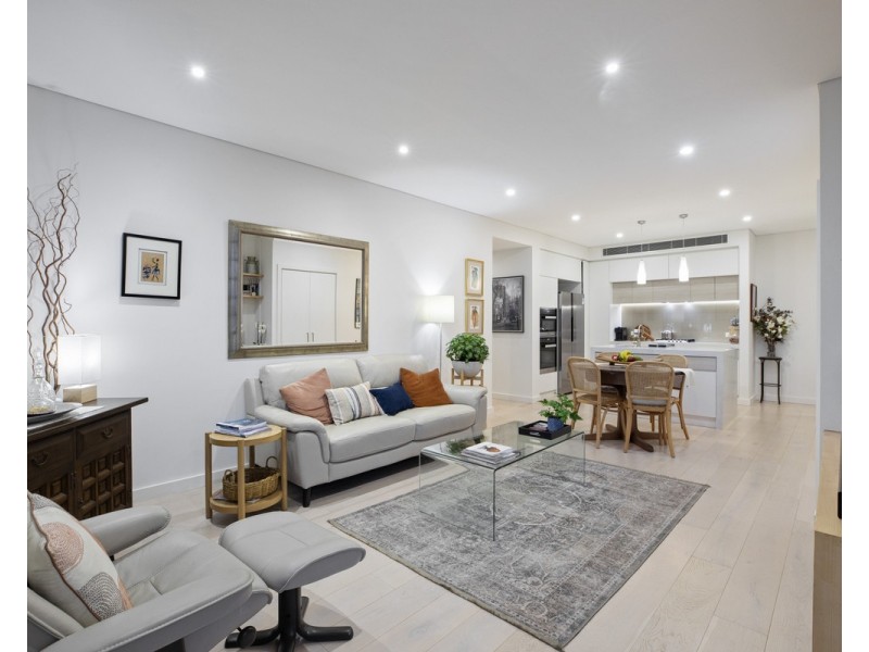 404/7 Lynn Avenue, Point Frederick NSW 2250