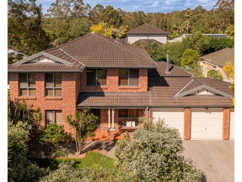 8 Coachwood Drive, Ourimbah NSW 2258