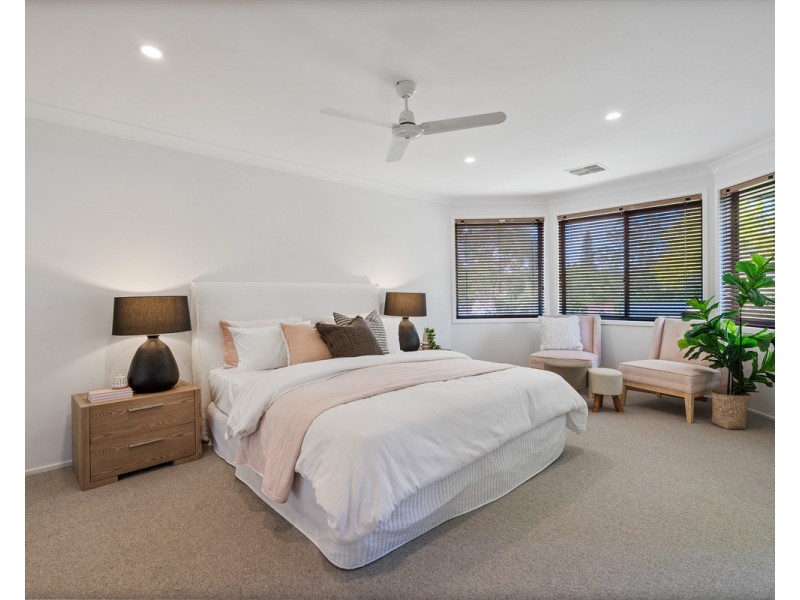 8 Coachwood Drive, Ourimbah NSW 2258