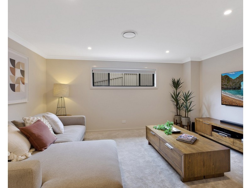37 Cassinia Close, Lisarow NSW 2250