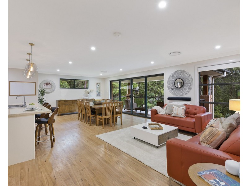 37 Cassinia Close, Lisarow NSW 2250