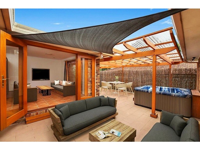 12 Garafalo Road, Kariong NSW 2250