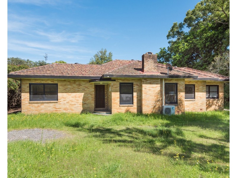 1 Ourimbah Street, Lisarow NSW 2250