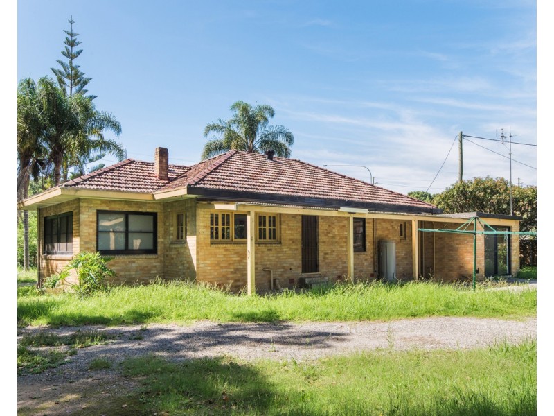 1 Ourimbah Street, Lisarow NSW 2250